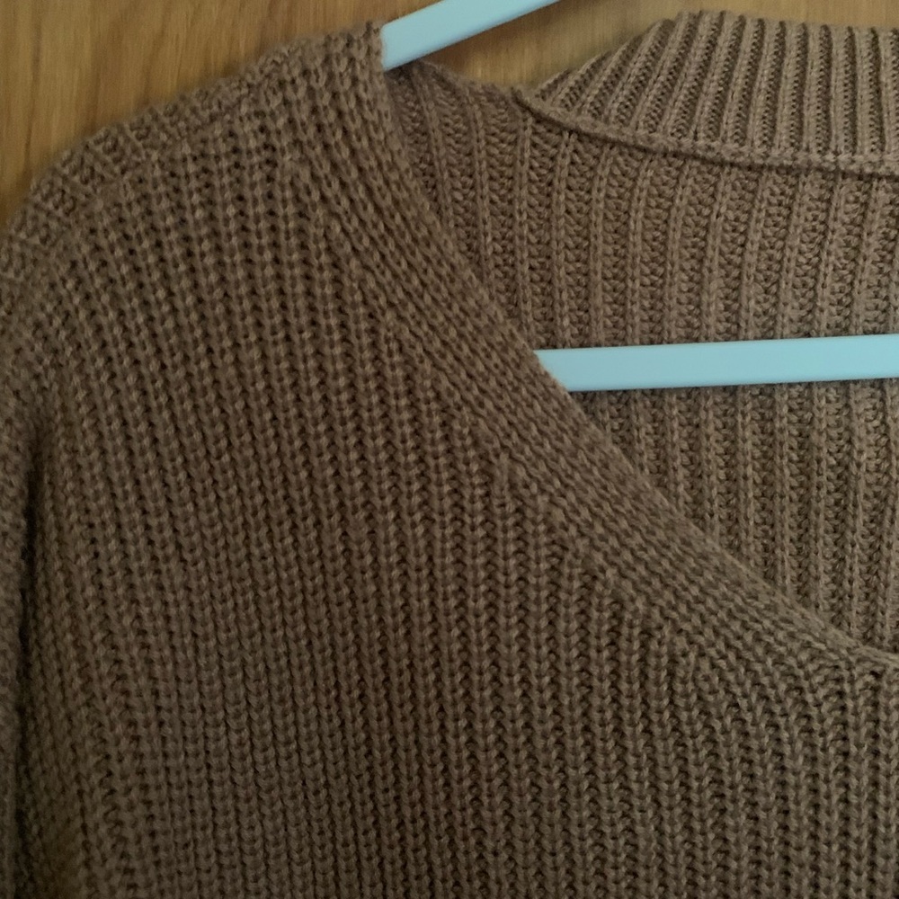 Moon&Madison Sweater - Picture 3 of 4